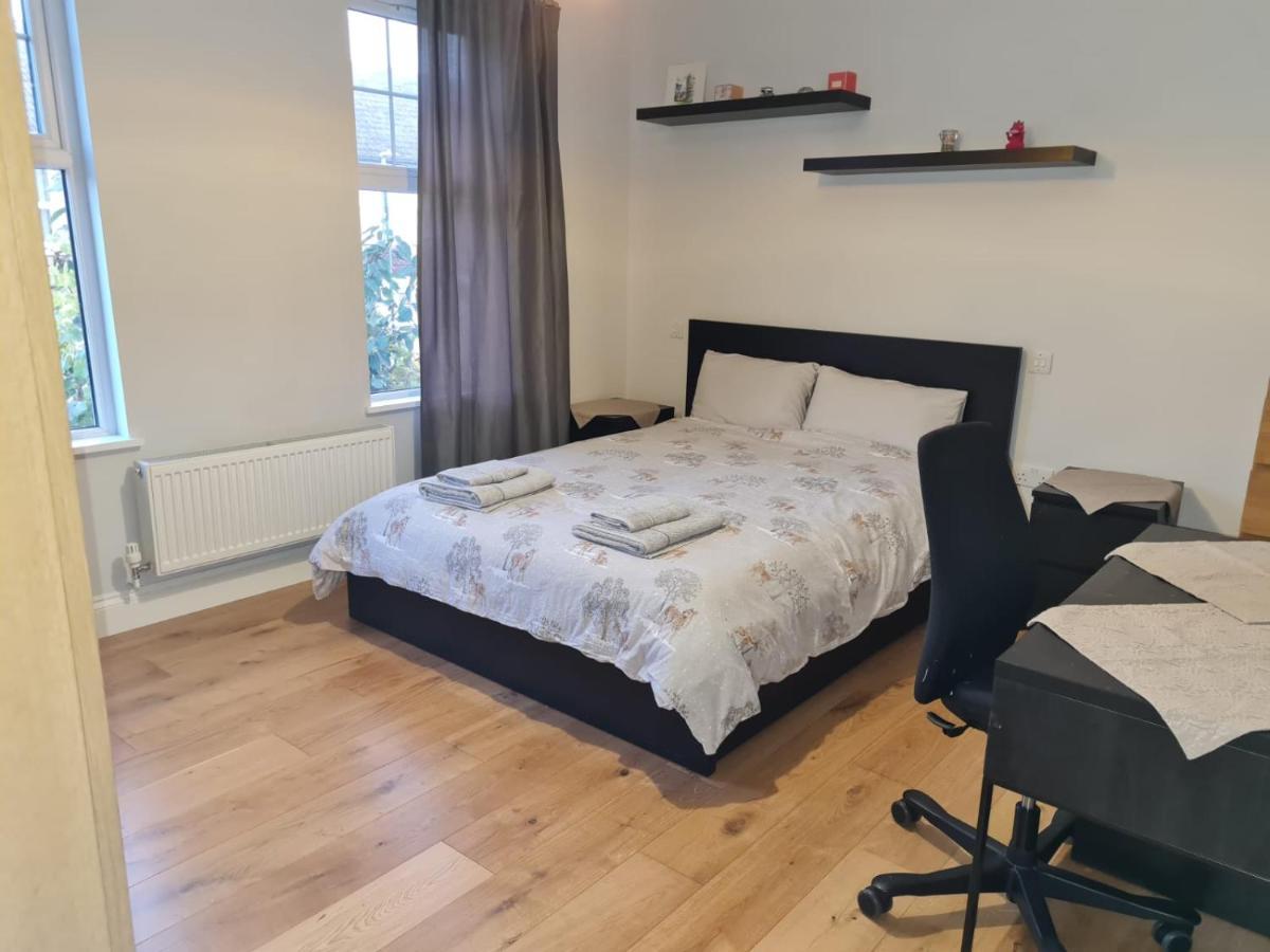 Erith Daniari Guest Rooms מראה חיצוני תמונה