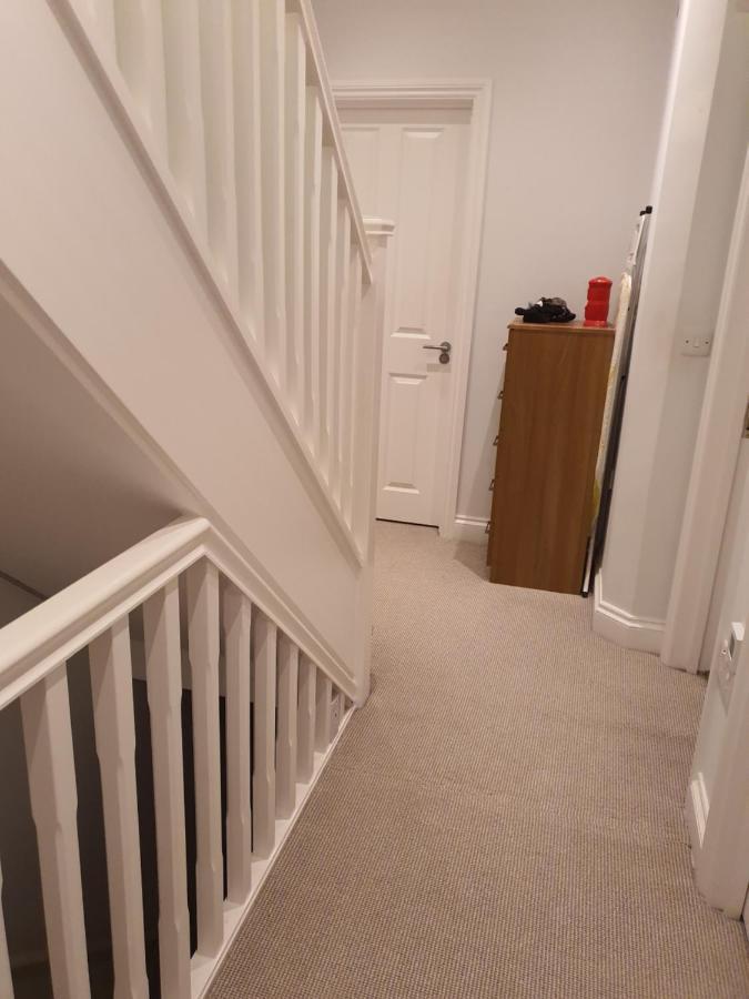 Erith Daniari Guest Rooms מראה חיצוני תמונה